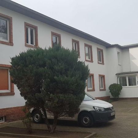 Abc-Monteurzimmer มัคเดอบวร์ก ภายนอก รูปภาพ